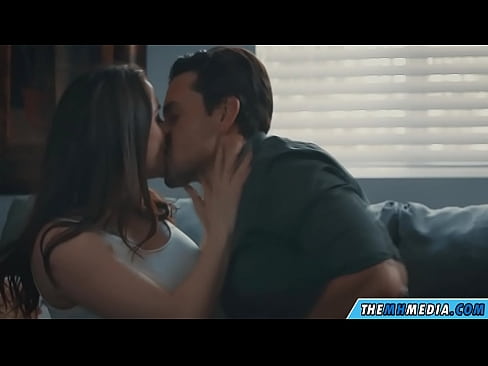 ❤️ Rhyw rhamantus gyda mam busty dda ❤️❌ Porno wrthon ni ️❤